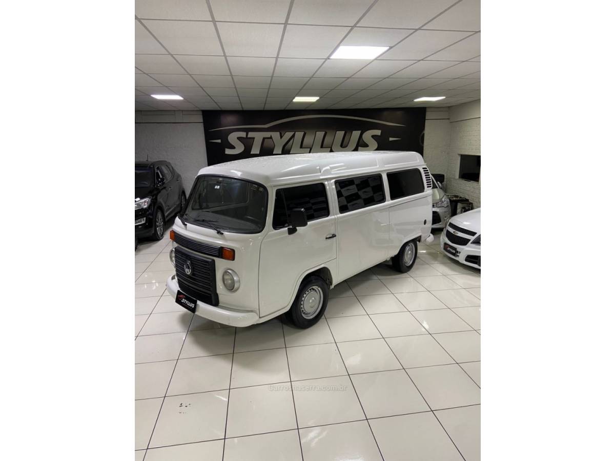 VOLKSWAGEN - KOMBI - 2010/2010 - Branca - R$ 44.900,00