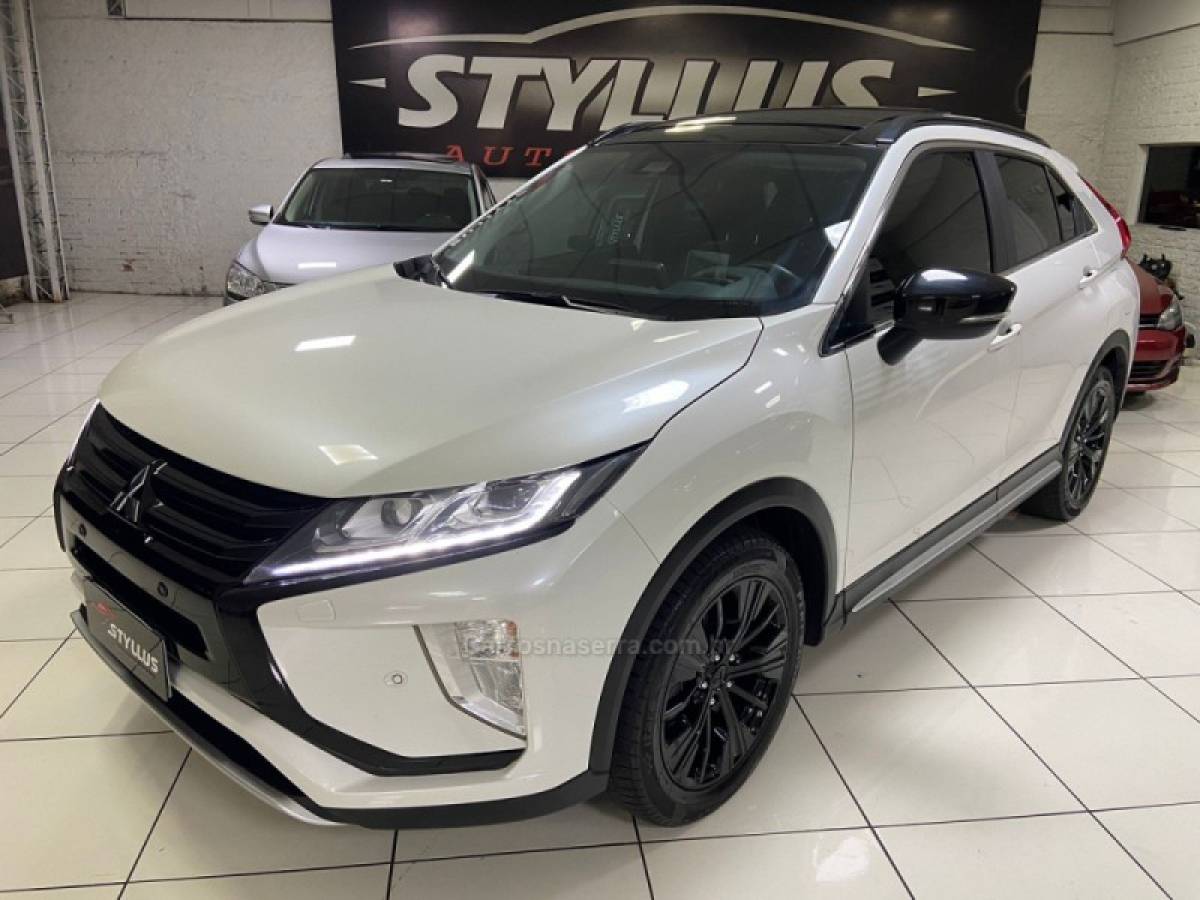 MITSUBISHI - ECLIPSE CROSS - 2020/2021 - Branca - R$ 144.900,00