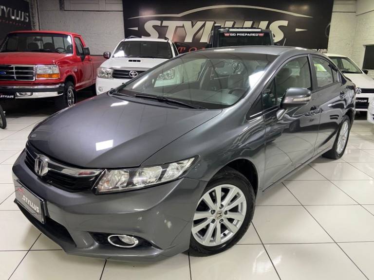 HONDA - CIVIC - 2013/2013 - Cinza - R$ 64.900,00