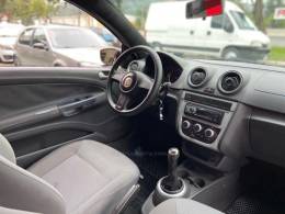 VOLKSWAGEN - SAVEIRO - 2010/2011 - Vermelha - R$ 41.900,00