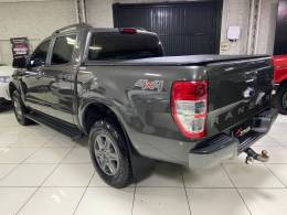 FORD - RANGER - 2018/2019 - Cinza - R$ 138.900,00