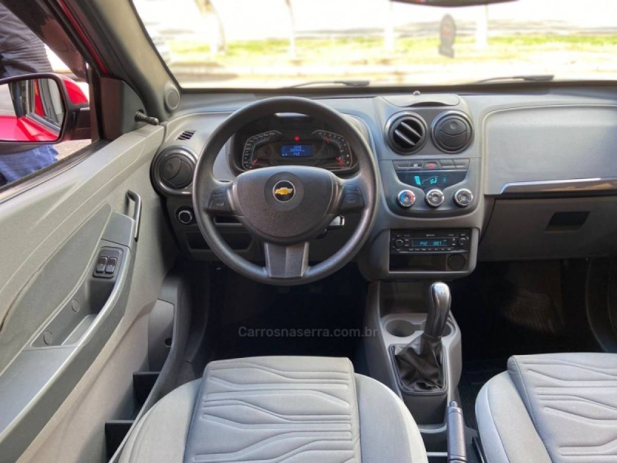 CHEVROLET - AGILE - 2013/2013 - Vermelha - R$ 34.900,00