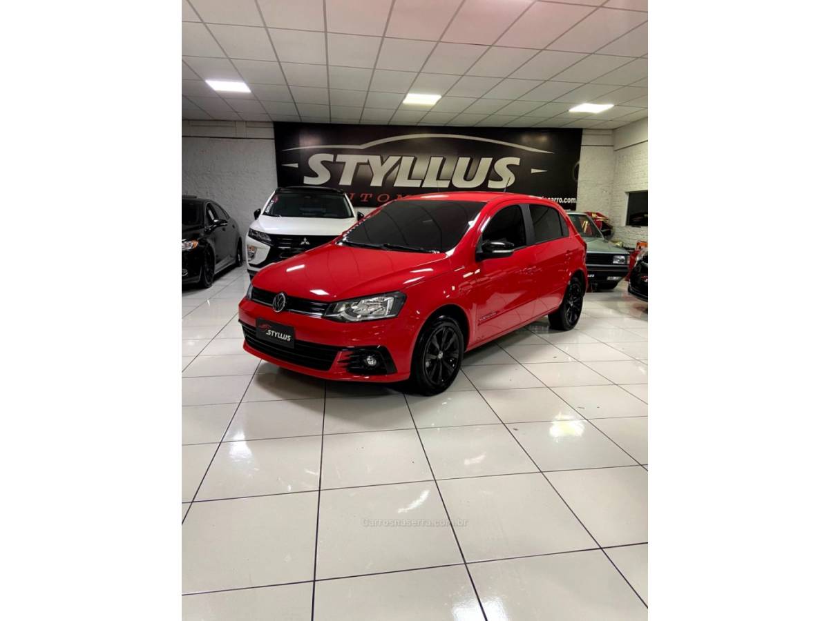 VOLKSWAGEN - GOL - 2017/2018 - Vermelha - R$ 51.900,00