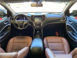 HYUNDAI - SANTA FÉ - 2013/2014 - Preta - R$ 94.900,00