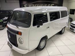 VOLKSWAGEN - KOMBI - 2010/2010 - Branca - R$ 44.900,00