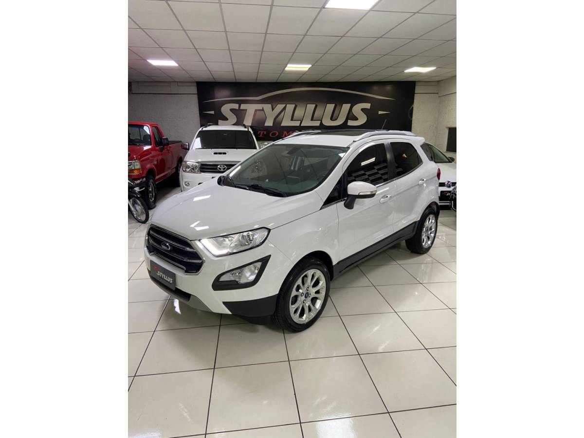 FORD - ECOSPORT - 2017/2018 - Branca - R$ 79.900,00