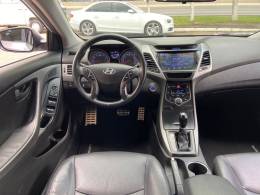 HYUNDAI - ELANTRA - 2015/2015 - Prata - R$ 74.900,00