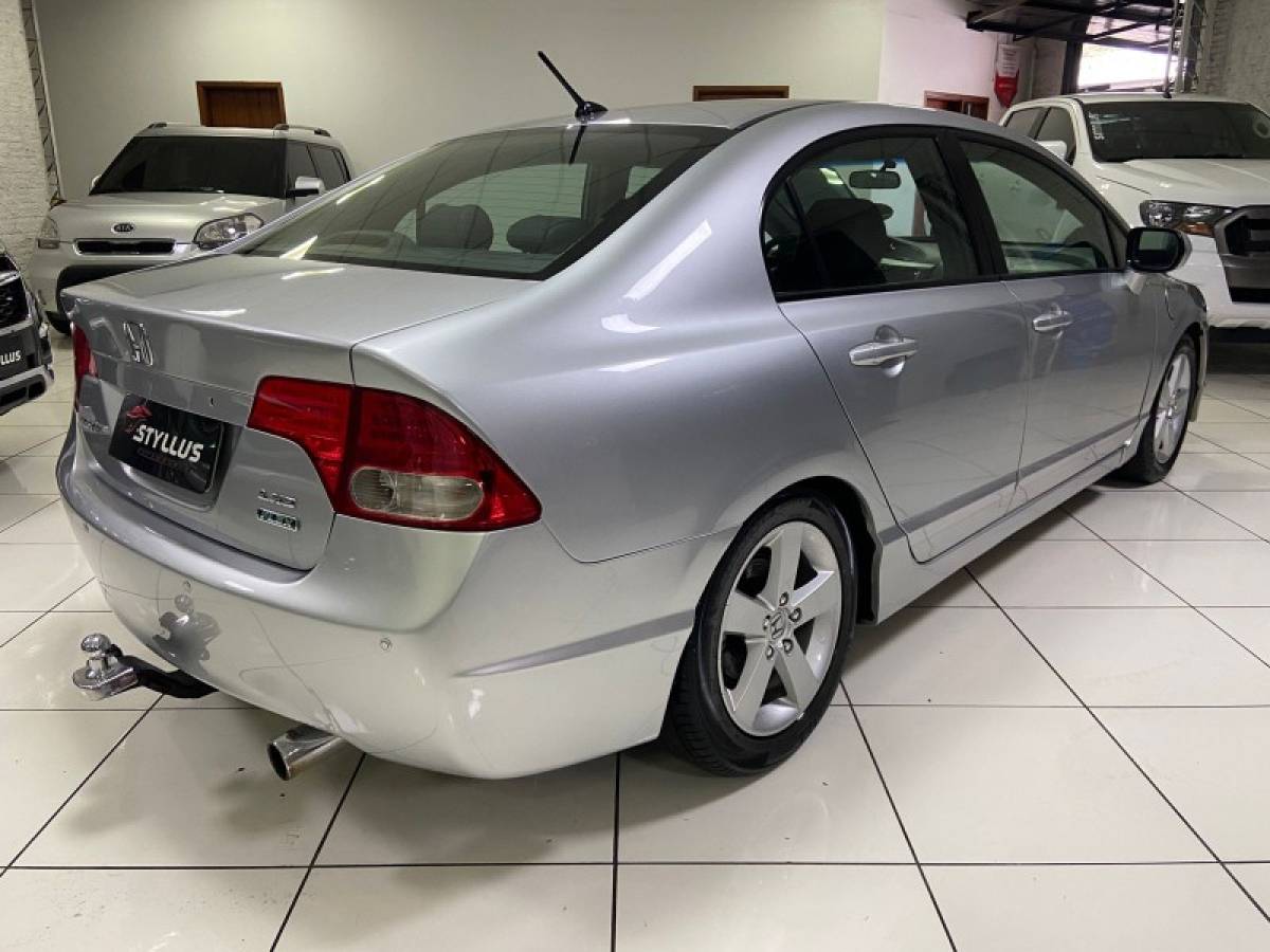 HONDA - CIVIC - 2009/2010 - Prata - R$ 53.900,00