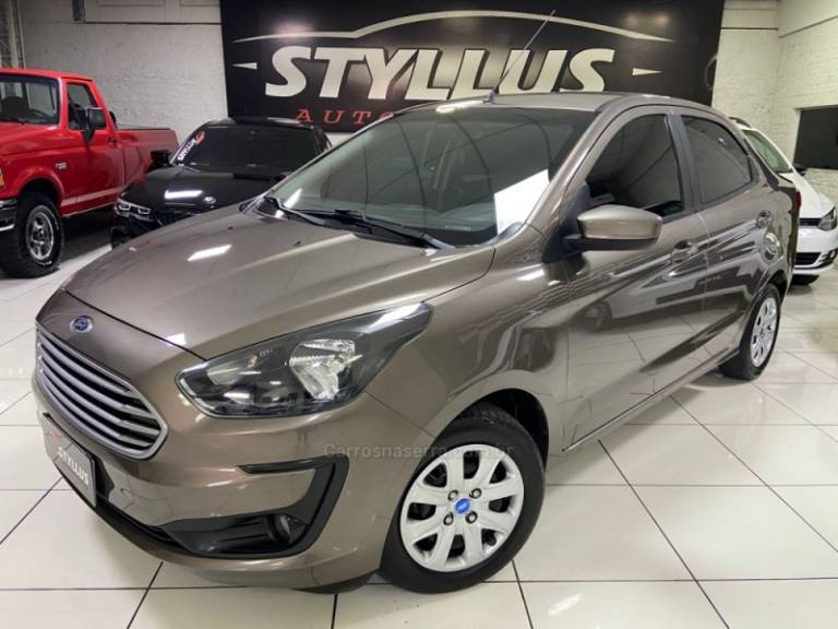 FORD - KA - 2019/2020 - Cinza - R$ 53.900,00