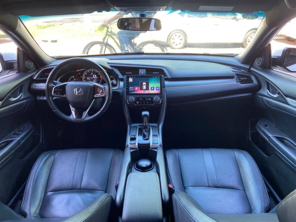 HONDA - CIVIC - 2017/2017 - Branca - R$ 105.900,00