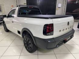 VOLKSWAGEN - SAVEIRO - 2024/2024 - Branca - R$ 79.900,00