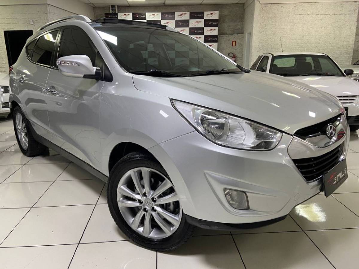 HYUNDAI - IX35 - 2011/2012 - Prata - R$ 71.900,00