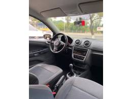 VOLKSWAGEN - GOL - 2016/2016 - Branca - R$ 43.900,00