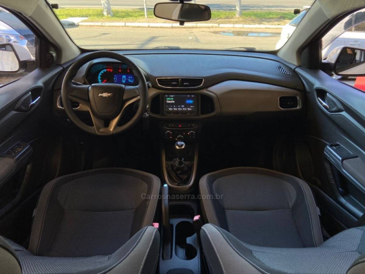 CHEVROLET - PRISMA - 2014/2015 - Branca - R$ 54.900,00
