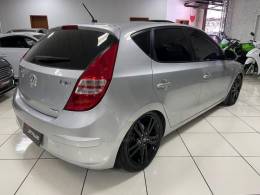 HYUNDAI - I30 - 2011/2012 - Prata - R$ 44.900,00