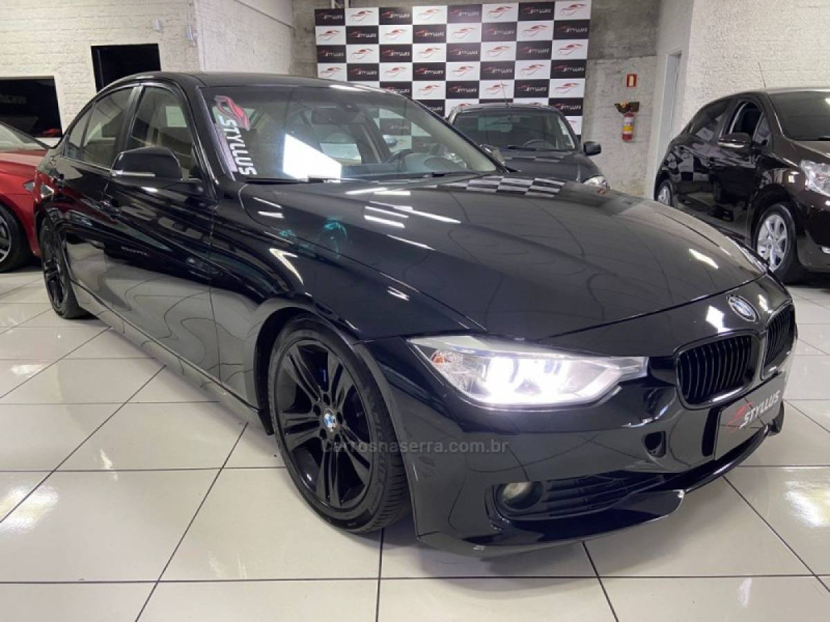 BMW - 320I - 2013/2014 - Preta - R$ 99.900,00