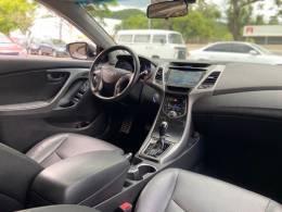 HYUNDAI - ELANTRA - 2015/2015 - Prata - R$ 74.900,00