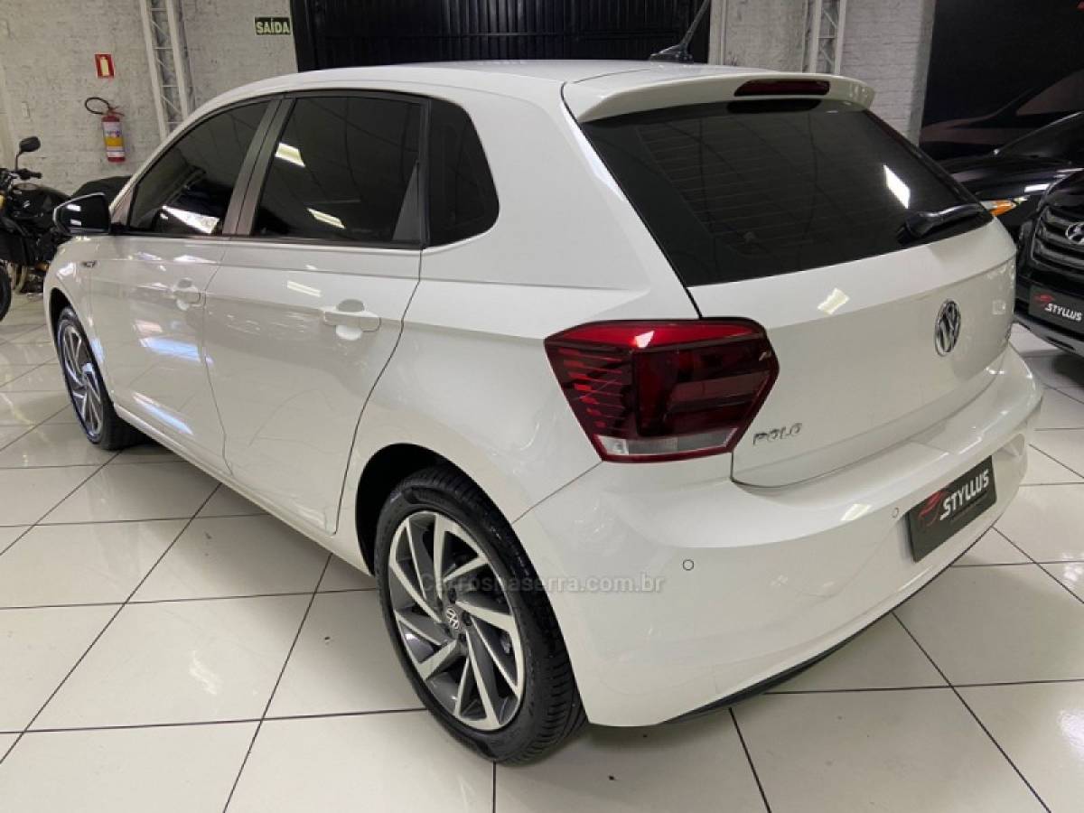 VOLKSWAGEN - POLO - 2018/2019 - Branca - R$ 84.900,00