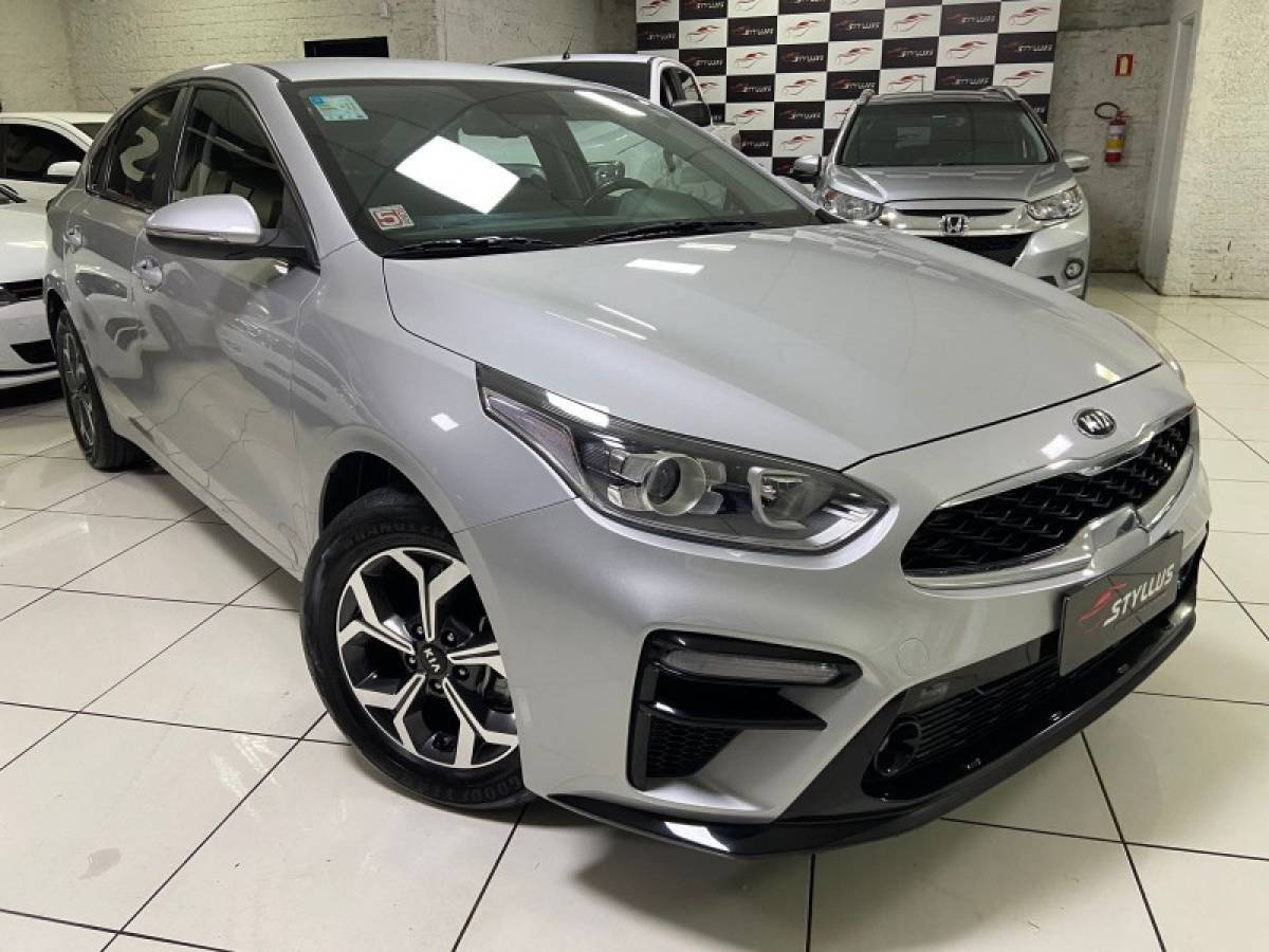 KIA MOTORS - CERATO - 2020/2020 - Prata - R$ 94.900,00