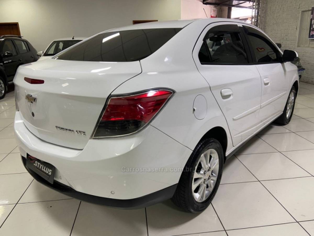 CHEVROLET - PRISMA - 2014/2015 - Branca - R$ 54.900,00