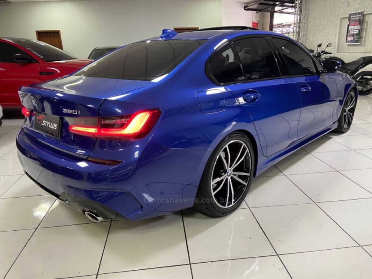 BMW - 320I - 2020/2020 - Azul - R$ 239.900,00