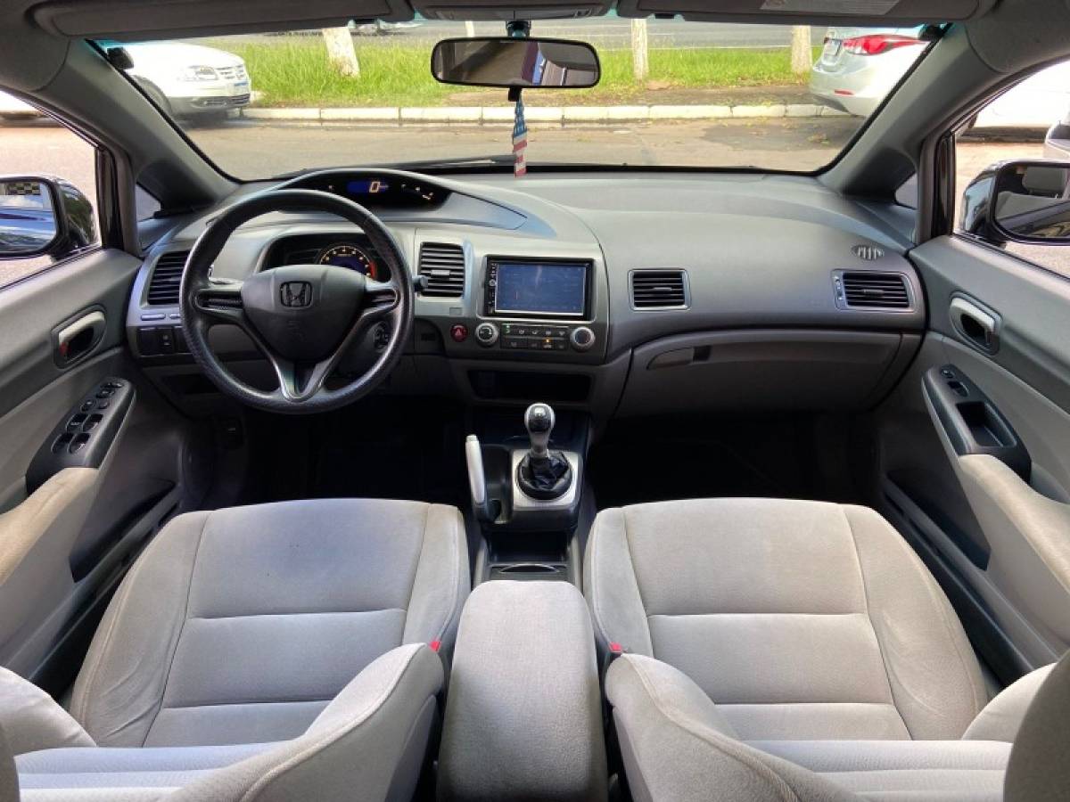 HONDA - CIVIC - 2008/2008 - Preta - R$ 45.900,00