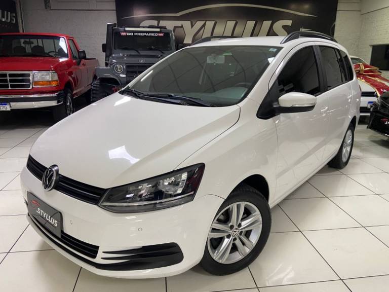 VOLKSWAGEN - SPACEFOX - 2018/2018 - Branca - R$ 57.900,00