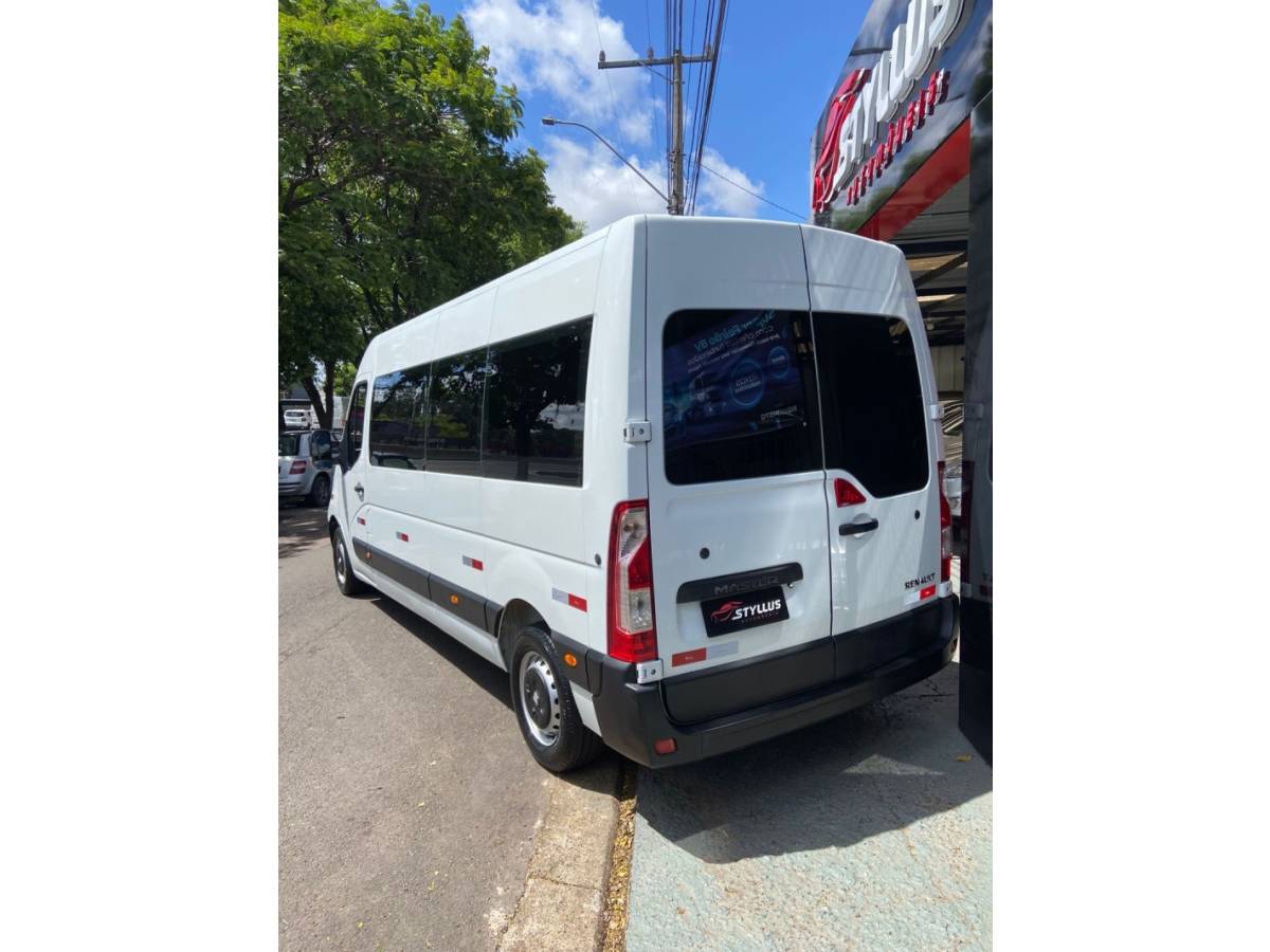RENAULT - MASTER - 2016/2017 - Branca - Sob Consulta