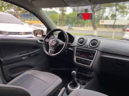 VOLKSWAGEN - GOL - 2016/2016 - Branca - R$ 43.900,00