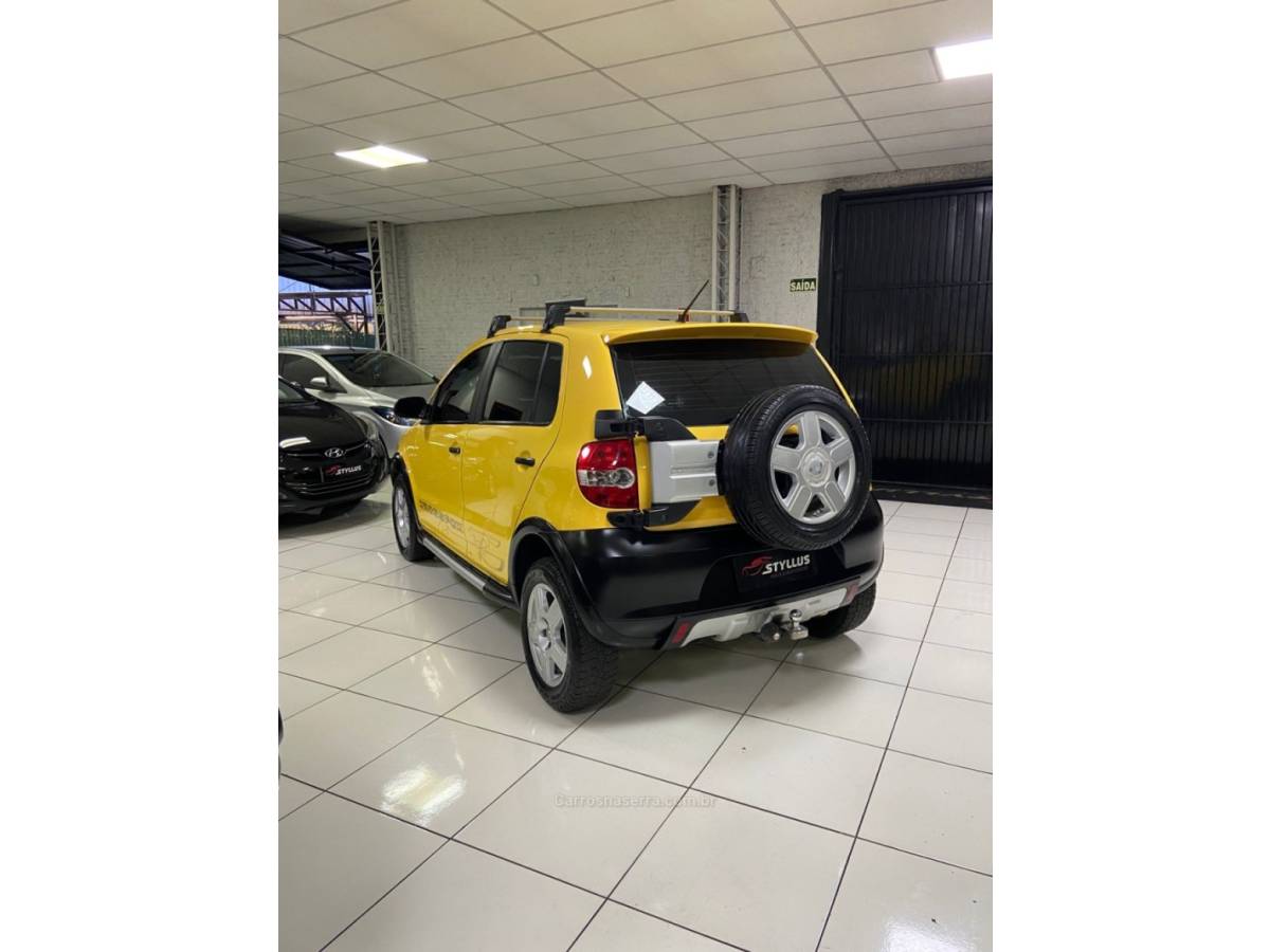 VOLKSWAGEN - CROSSFOX - 2008/2008 - Amarela - R$ 31.900,00