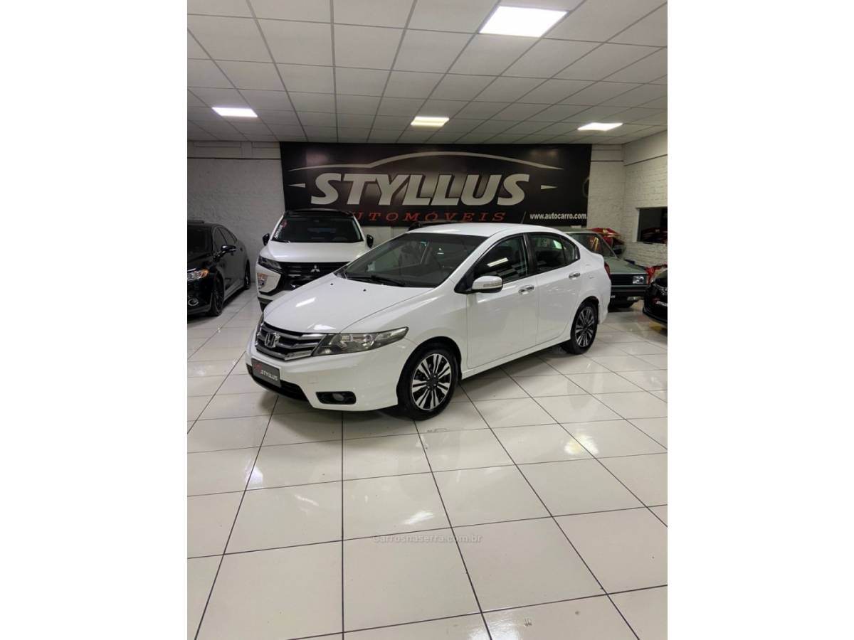 HONDA - CITY - 2014/2013 - Branca - R$ 60.900,00