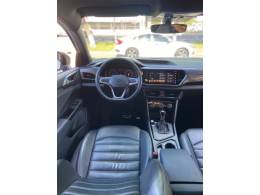 VOLKSWAGEN - TAOS - 2021/2022 - Branca - R$ 152.900,00