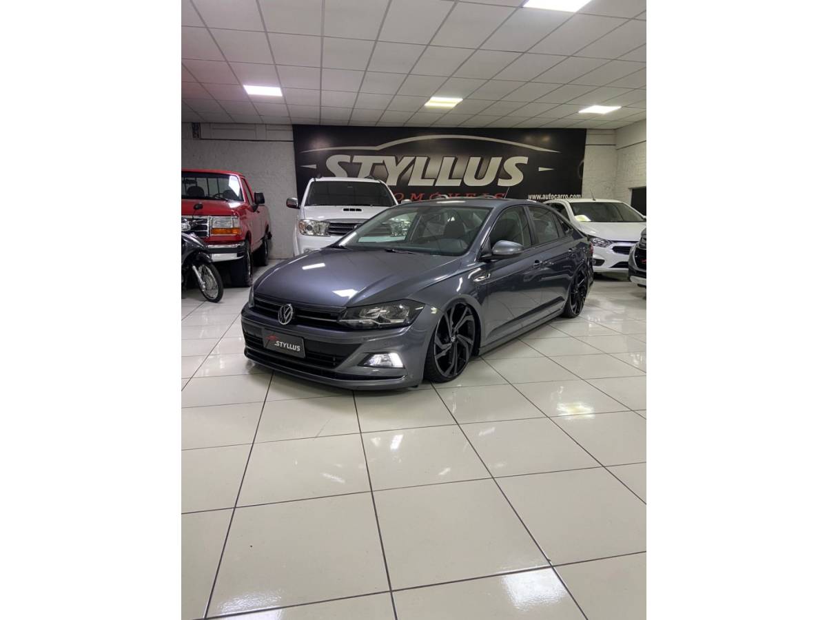 VOLKSWAGEN - VIRTUS - 2018/2018 - Cinza - R$ 88.900,00