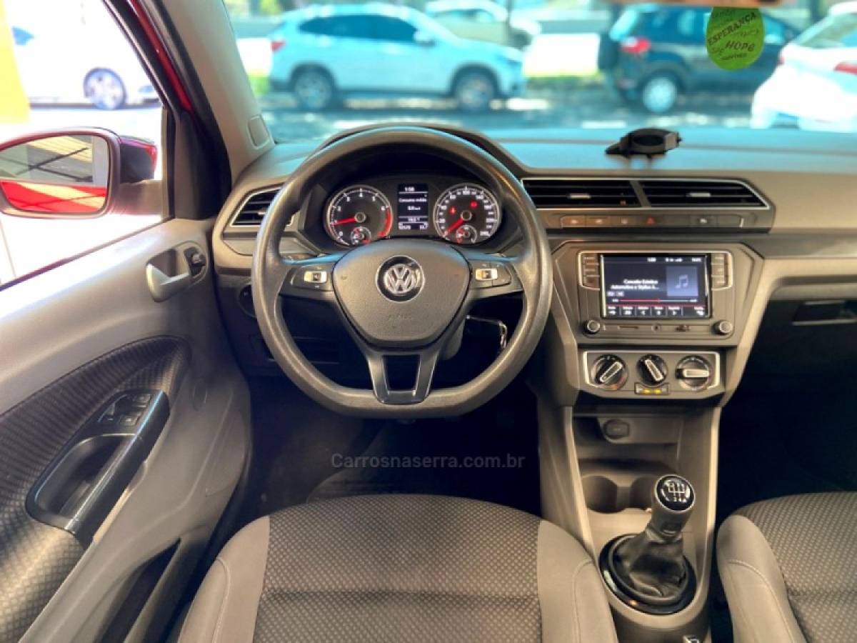 VOLKSWAGEN - GOL - 2017/2018 - Vermelha - R$ 51.900,00