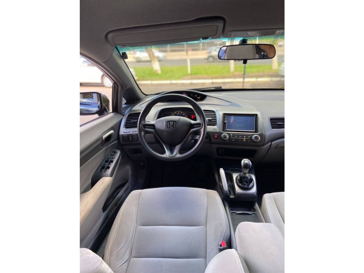 HONDA - CIVIC - 2008/2008 - Preta - R$ 45.900,00