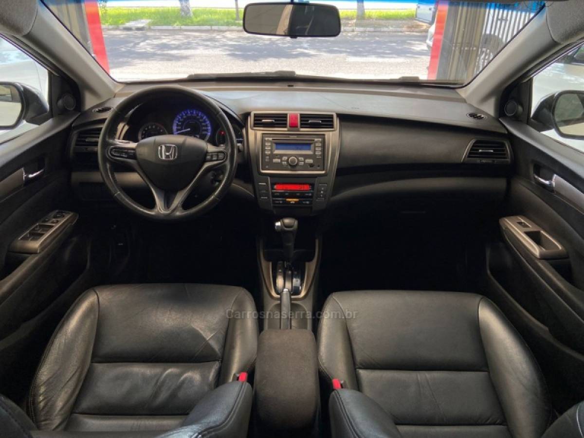 HONDA - CITY - 2014/2013 - Branca - R$ 60.900,00