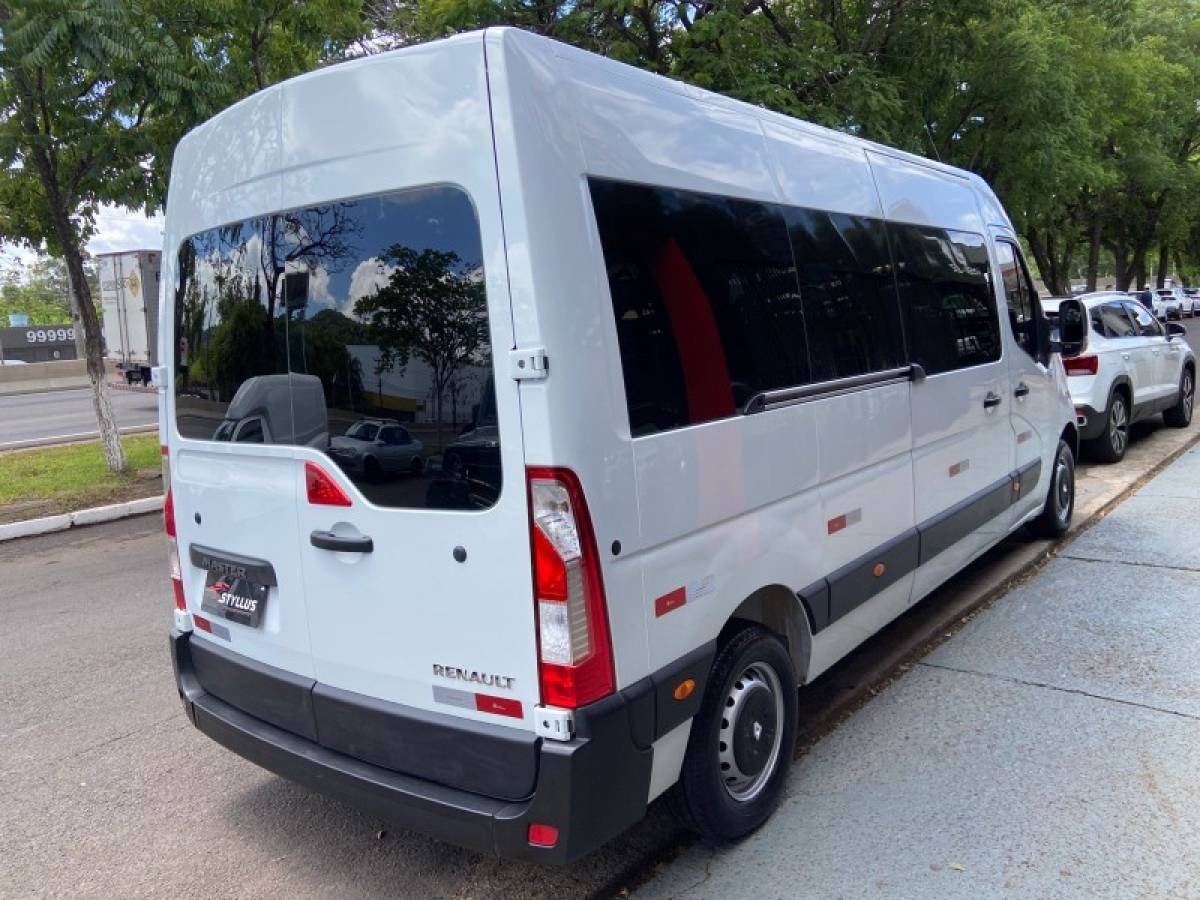 RENAULT - MASTER - 2016/2017 - Branca - Sob Consulta