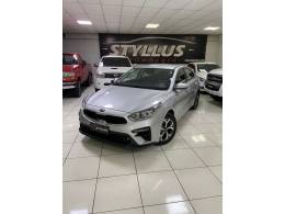 KIA MOTORS - CERATO - 2020/2020 - Prata - R$ 94.900,00