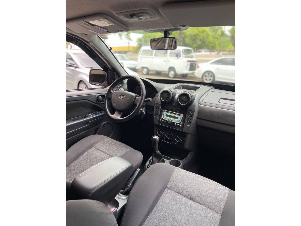 FORD - ECOSPORT - 2009/2009 - Prata - R$ 36.900,00