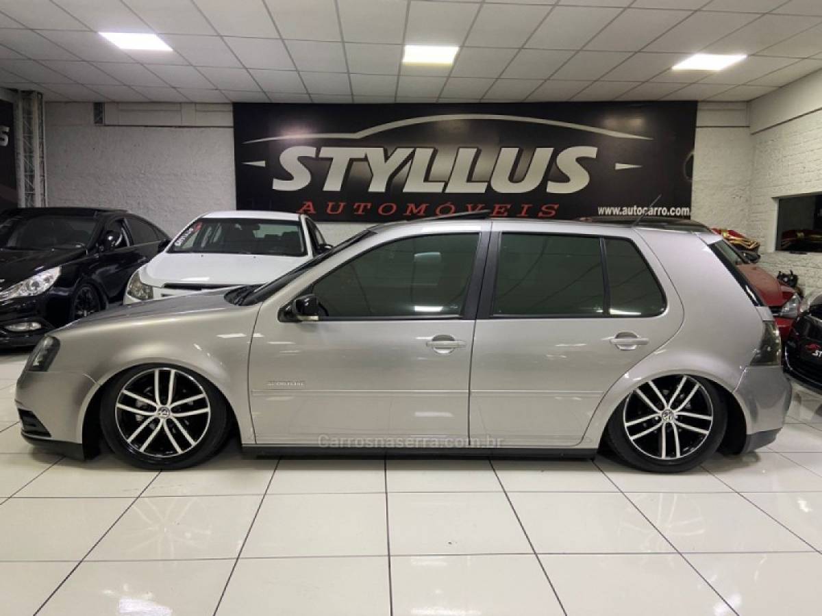 VOLKSWAGEN - GOLF - 2011/2012 - Cinza - R$ 58.900,00