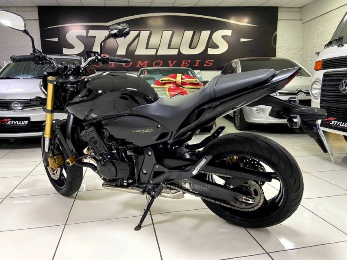 HONDA - CB 600F - 2012/2013 - Preta - R$ 48.900,00