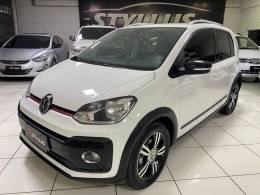 VOLKSWAGEN - UP - 2018/2018 - Branca - R$ 65.900,00