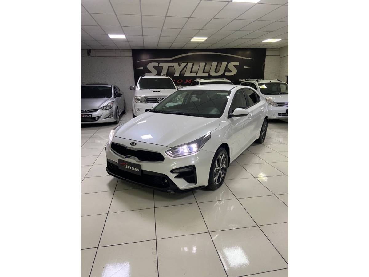 KIA MOTORS - CERATO - 2020/2020 - Branca - Sob Consulta
