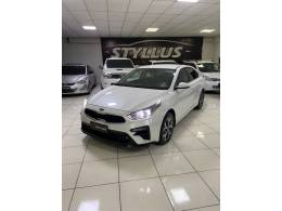 KIA MOTORS - CERATO - 2020/2020 - Branca - Sob Consulta