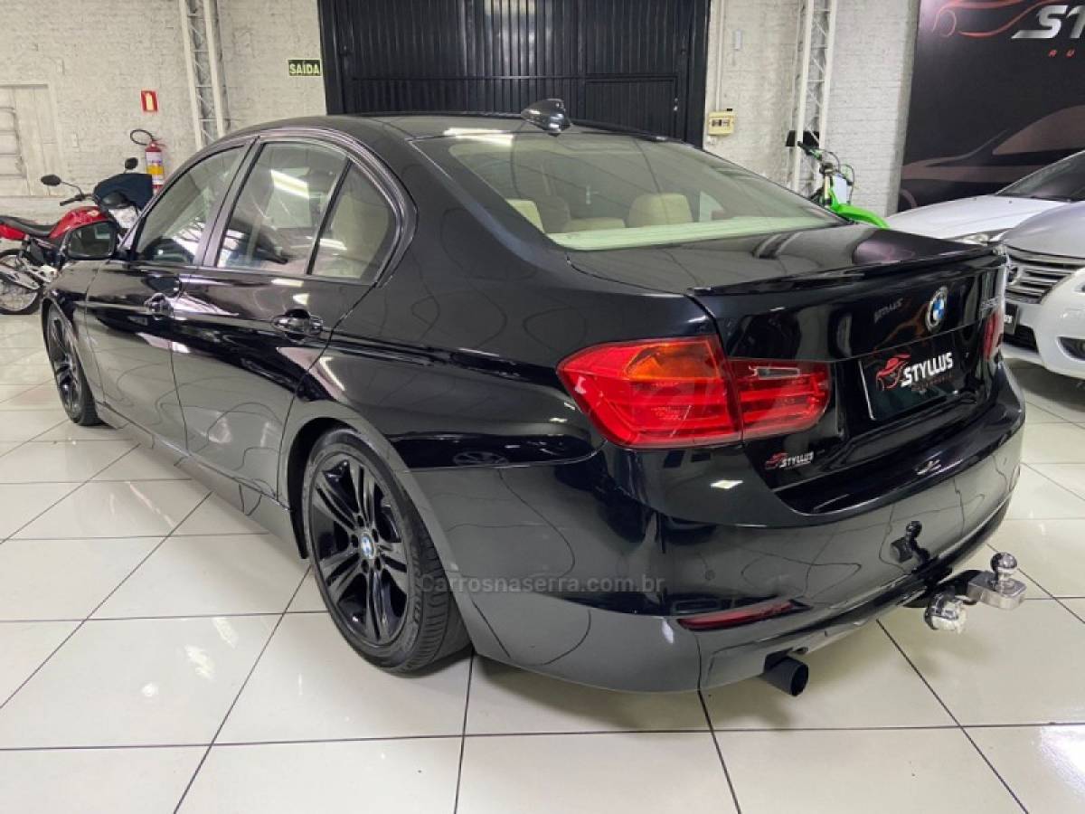 BMW - 320I - 2013/2014 - Preta - R$ 99.900,00