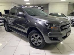 FORD - RANGER - 2018/2019 - Cinza - R$ 138.900,00