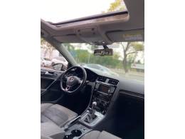 VOLKSWAGEN - GOLF - 2014/2015 - Prata - R$ 84.900,00