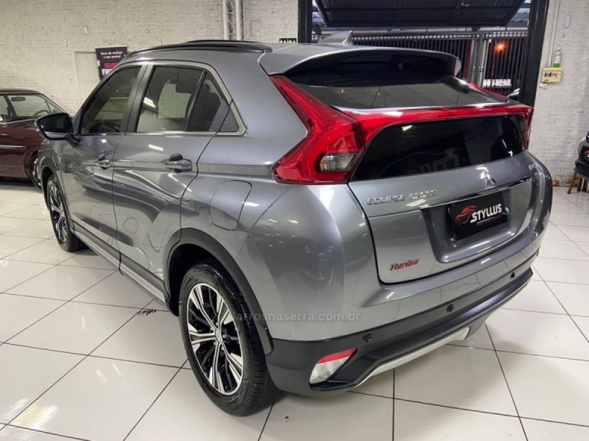 MITSUBISHI - ECLIPSE CROSS - 2020/2020 - Cinza - R$ 119.900,00