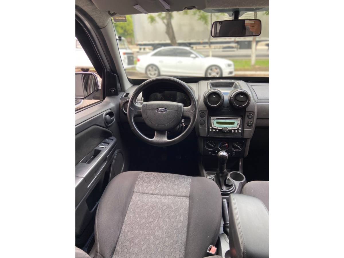 FORD - ECOSPORT - 2009/2009 - Prata - R$ 36.900,00