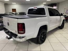 VOLKSWAGEN - AMAROK - 2016/2017 - Branca - R$ 149.900,00